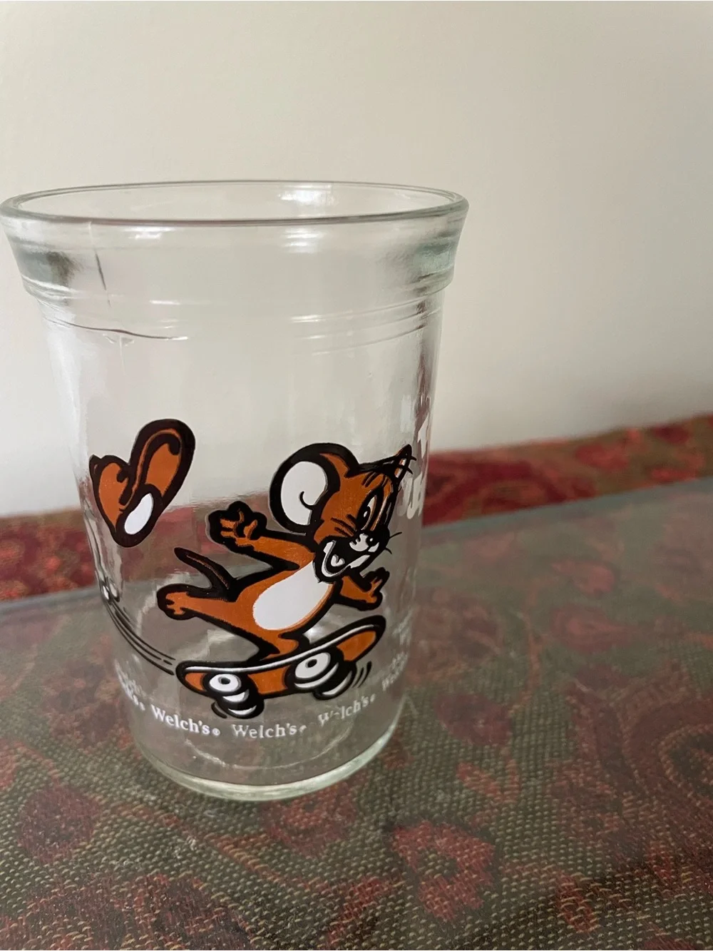 Vintage Welch's Skateboarding Tom & Jerry Mouse Juice Glass